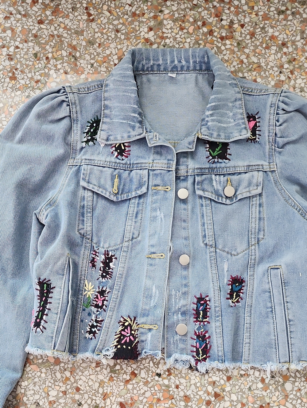 Embroidered Light Blue Cropped Denim Jacket